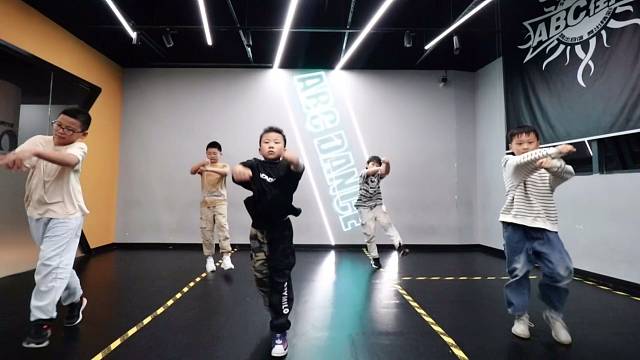 学街舞ABC街舞秋季班抓紧上车