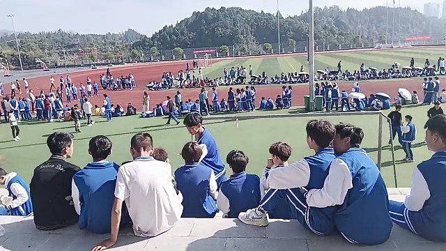 务川中等职业学校第四届校运会正式开始