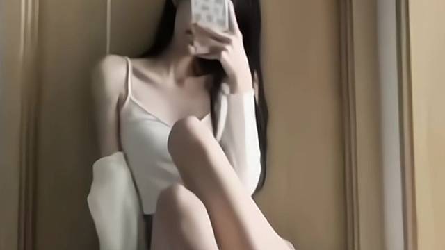 她是关机就永别的电子蝴蝶