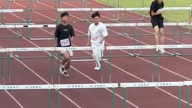 罕见的倒数第一和正数第一并列第一