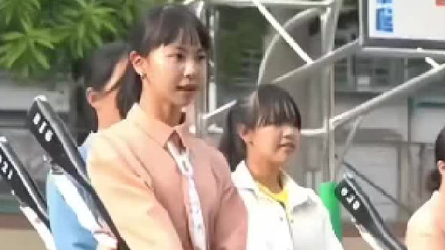 台湾高中女仪队表演