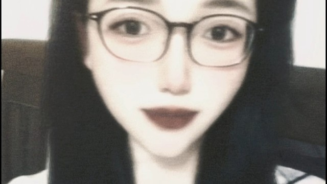 你看着我眼睛 你记住我声音