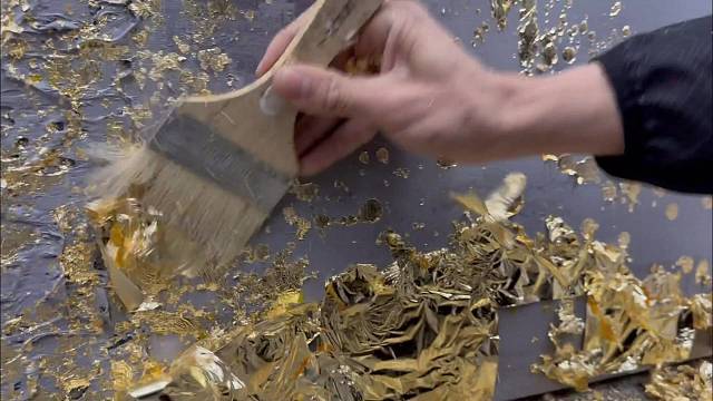 高档手绘高级灰加金肌理抽象油画教程