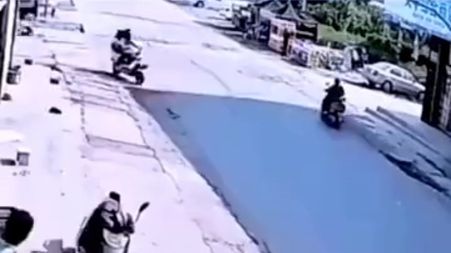 这个是运气好，刚好有个小车在那里