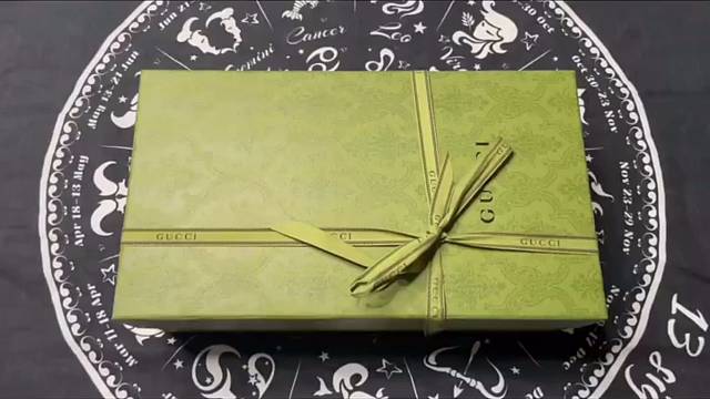 家人们！这个季节少不了这双Gucci古驰经典老花脏脏鞋鞋吧？