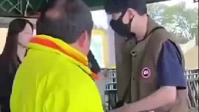 叔叔内心：你可快点吧我这计件的