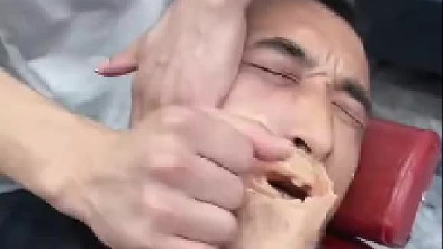 拔猪毛好歹还烫一下呢