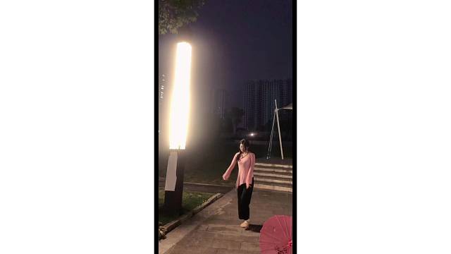 很好看的小姐姐