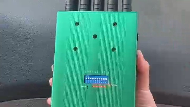 十路信号屏蔽仪