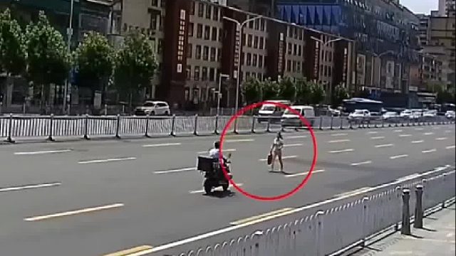 这是国家的感觉女子太虎了！