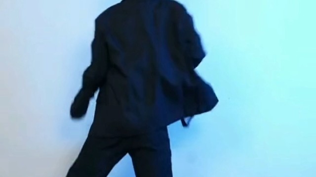 帅哥就要这样跳