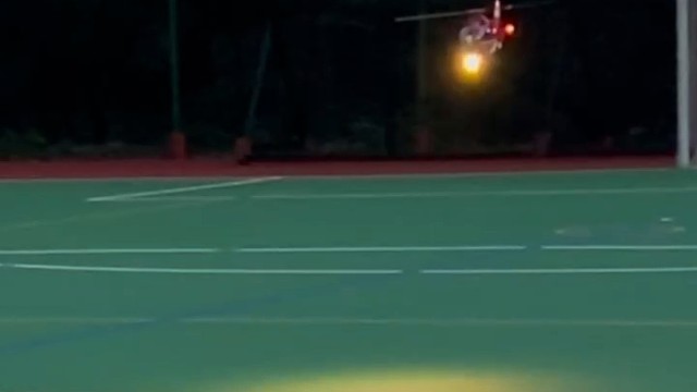 EC135直升机装灯后的效果