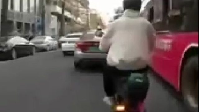 看看出租车的行驶轨迹，你们觉得这像故意的吗？