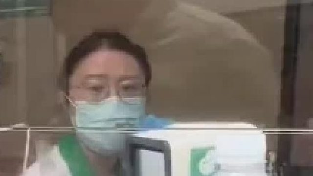 现在的医院真的态度真的差，我多问一遍问题他都不耐烦了