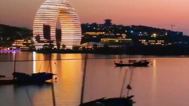 很少有人知道的地方，这里有太湖、有温泉、古镇、三大公园环绕、养老定居非常舒适