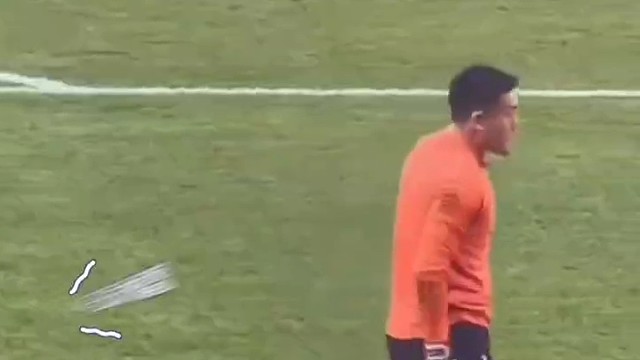 王大雷回击海港球迷#足球#王大雷