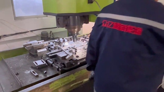 你们说搅拌摩擦焊操作和年龄关系大不大？