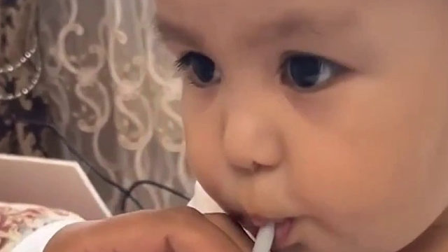 宝宝：现在的父母太狗了……