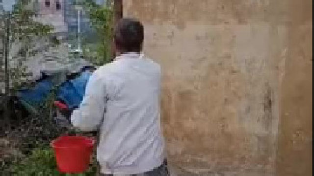 不愧是两把刷子的人