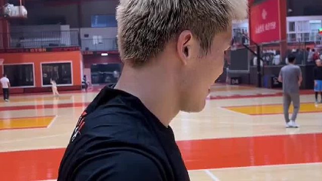 把你进攻最好的兄弟艾特出来试试他