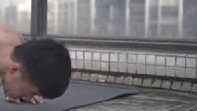 俄挺的基础动作有哪些，又该如何安排训练呢_1