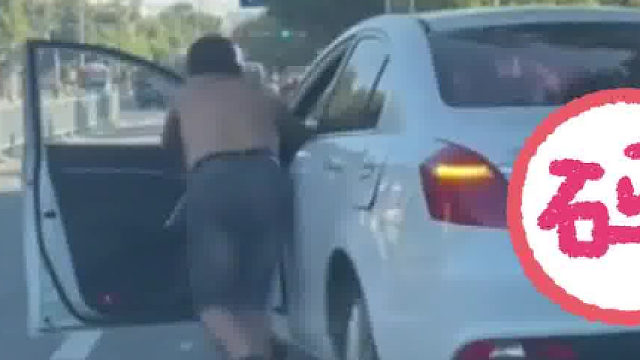 第一次知道电车还能推着走。