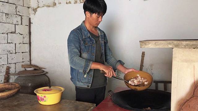 方块扣肉，香甜可口