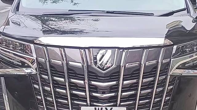 埃尔法新车落地现场安装防拆防屏蔽GPS定位防盗系统，提升汽车安全预警功能强大，拆机锁车