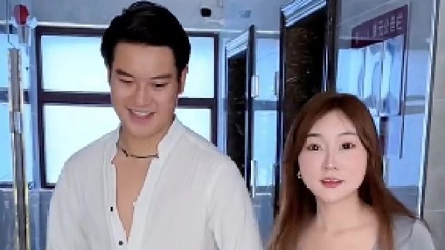 异地恋三年，本想给你个惊喜，没想到