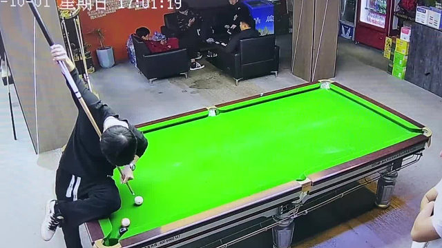 敢问阁下 你可知圆月杆法的魅力