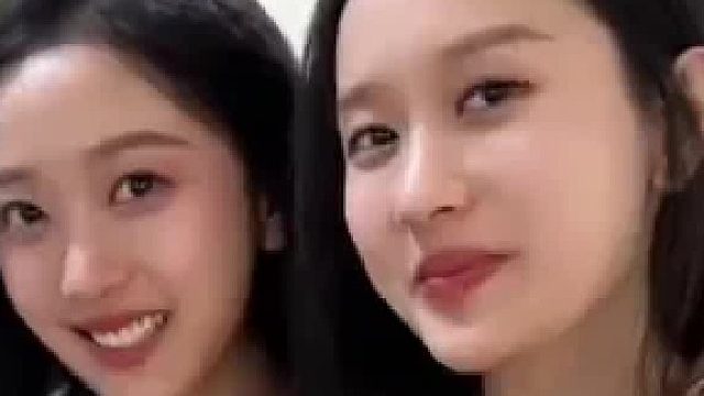 猫咪也觉得太奇怪了吧？