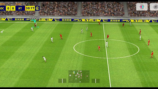 实况足球南杨 拦截对方门球