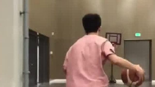 欧文招牌蝴蝶穿花的分解动作来啦，喜欢蝴蝶穿花的小伙伴可以安排起来了