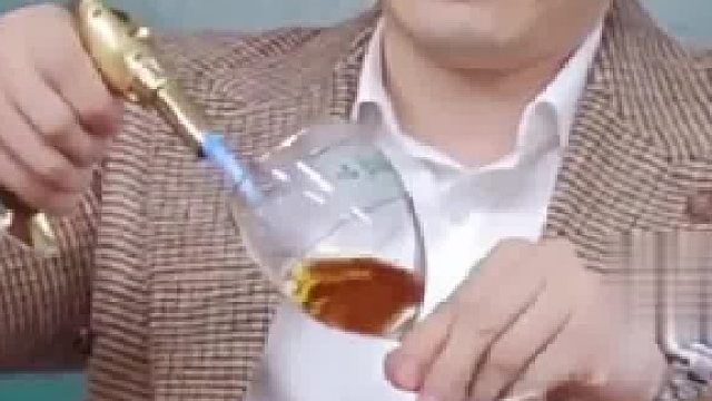 “哇”！大学咖啡文化课现场哇声一片