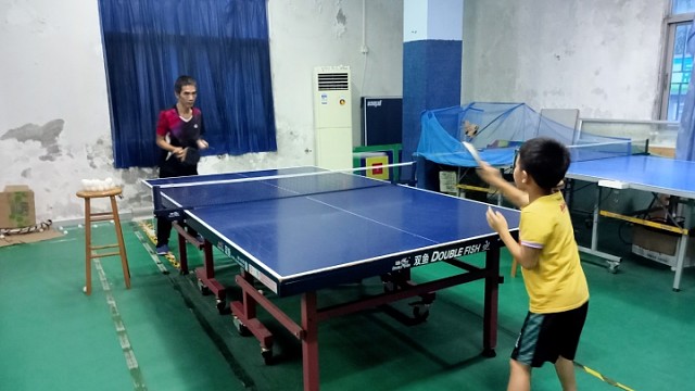 乒乓球
