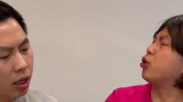 快来看我演的真不真