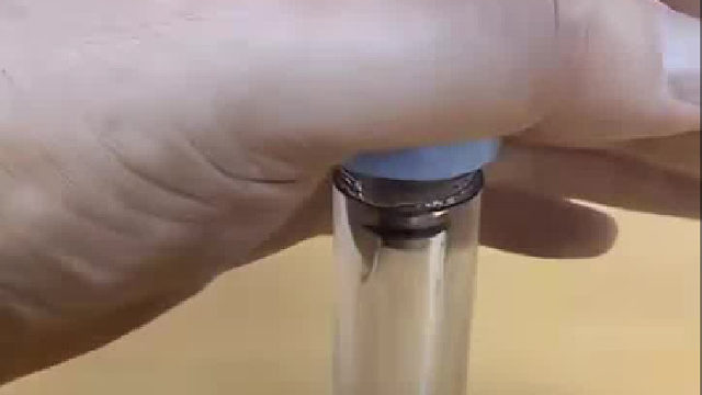 放点白酒，压缩气体居然起火了