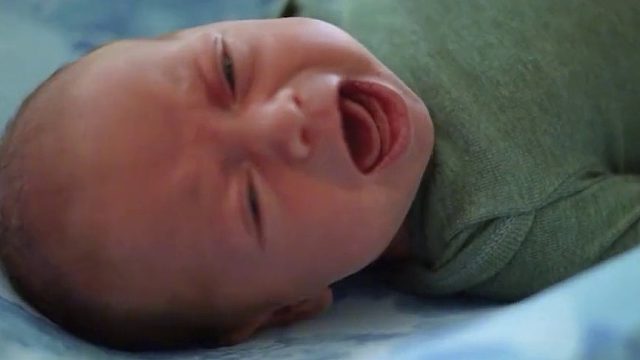 胎儿在肚子里不能刷手机，平时都干啥，吃喝拉撒如何解决02