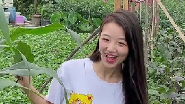 难怪花包谷一把年纪了还单身