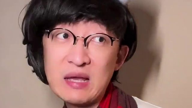 年轻爸爸的离谱行为