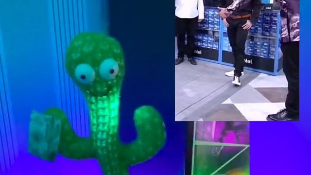 链子哥和仙人掌比赛，跳东南亚吊链舞，你觉得谁跳得更好？