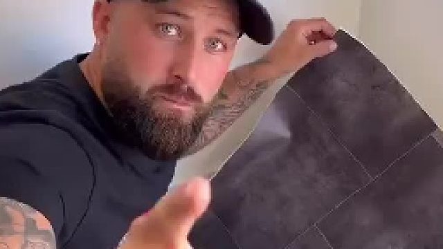 铺地板革的时候墙角应该这样铺