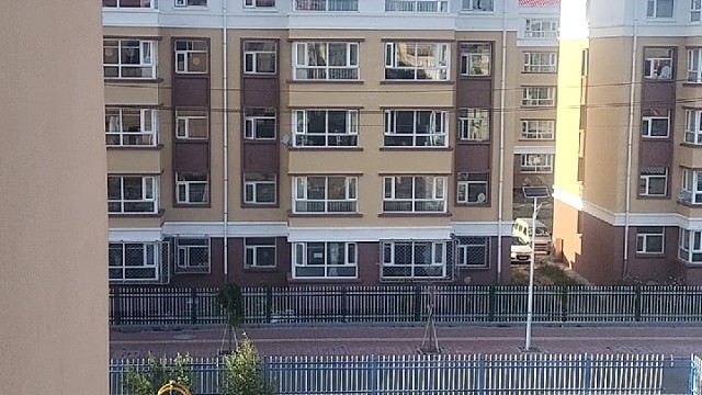 生活不是为了赶路，而是为了感受路.