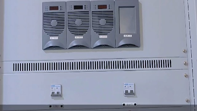 高压房直流屏，大小配置可按照要求定制