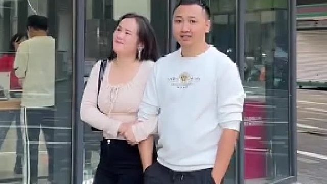 听闺蜜的话和老公离婚，闺蜜却嫁给了我前夫