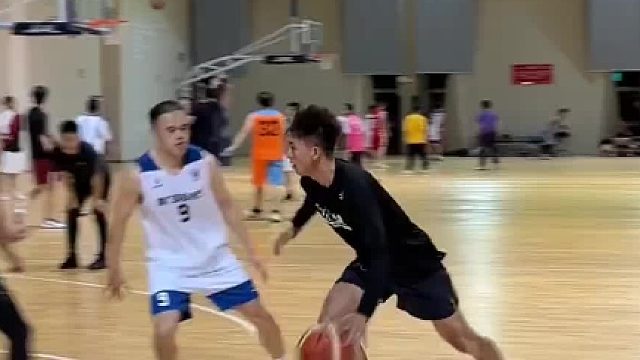 该出手时就出手，该传球时就传球