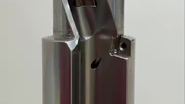 厉害的钻头，估计贵的离谱