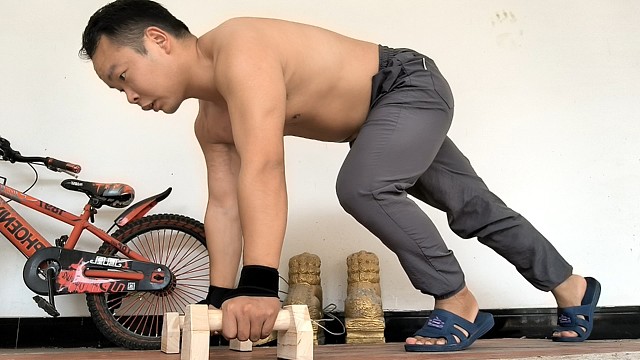 区区五十俯卧撑