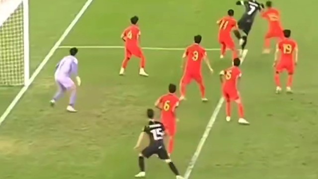 孙兴慜头球破门#足球