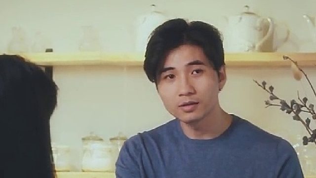 暗恋时，连对视一下都能笑一晚上吧